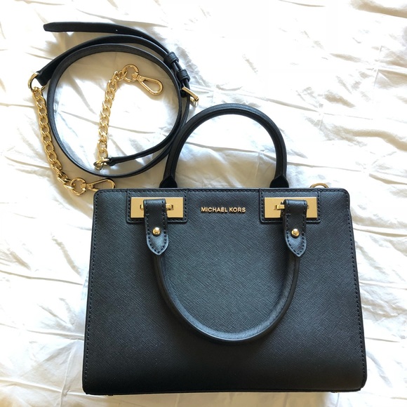 Michael Kors Handbags - MICHAEL KORS PURSE